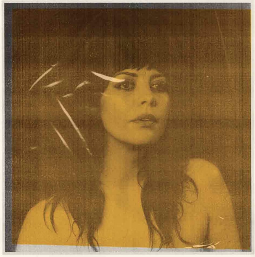 JULIA, JULIA - Derealization