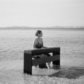 Marie Espinosa, le clip de La Fille de l'Absolu