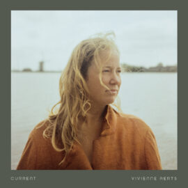 VIVIENNE AERTS - Current
